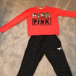 VS Pink sweatsuit